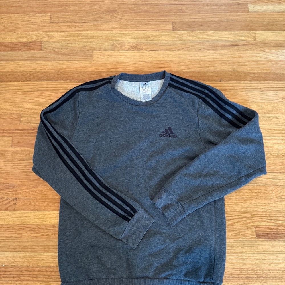 Men’s adidas 3 strip crewneck